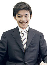 取締役松岡宏治写真
